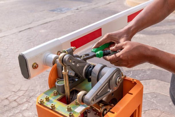Common Mistakes to Avoid in Trusted Sliding and Swing Gate Repair in Pearland, TX