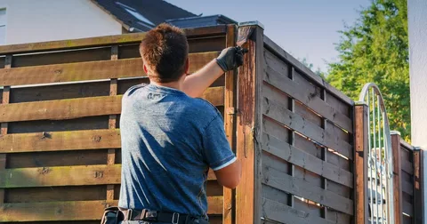 Professional Fence Repair Specialists in Pearland TX